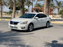 للبيع نيسان Altima 2015