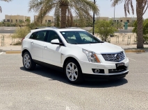 للبيع كاديلاك SRX 2015