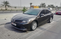 للبيع تويوتا camry 2019