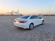 للبيع تويوتا camry 2016