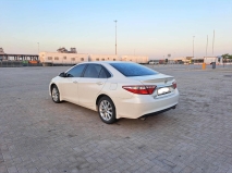 للبيع تويوتا camry 2016