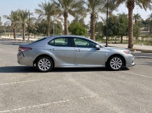 للبيع تويوتا camry 2019