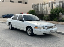 للبيع فورد Crown Victoria 2006