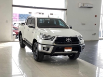 للبيع تويوتا Hilux 2022