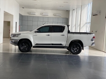 للبيع تويوتا Hilux 2022
