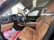 للبيع بي ام دبليو 750 2013