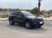 للبيع جيب Grand Cherokee 2020