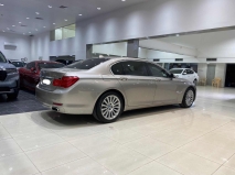 للبيع بي ام دبليو 7 Series 2009