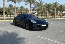 للبيع بورش Panamera 2011