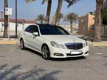 للبيع مرسيديس E class 2010