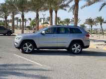 للبيع جيب Grand Cherokee 2014