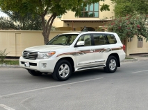 للبيع تويوتا Land Cruiser  2014