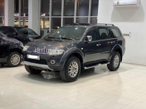 للبيع متسوبيشي Pajero 2013