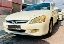 للبيع هوندا Accord 2006