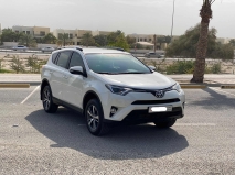 للبيع تويوتا RAV4 2017