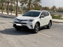 للبيع تويوتا RAV4 2017