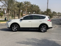 للبيع تويوتا RAV4 2017