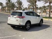 للبيع تويوتا RAV4 2017