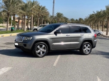 للبيع جيب Grand Cherokee 2012