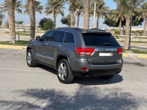 للبيع جيب Grand Cherokee 2012