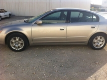 للبيع نيسان Altima 2005