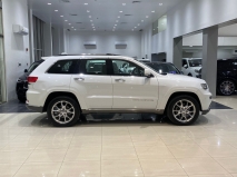 للبيع جيب Grand Cherokee 2014