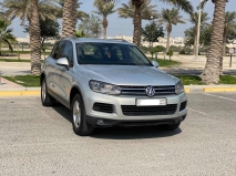 للبيع فولكس واجن touareg 2013