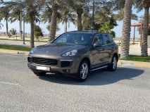 للبيع بورش Cayenne S 2016