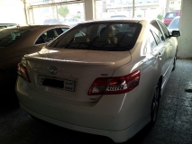 للبيع تويوتا camry 2011