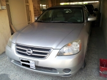 للبيع نيسان Altima 2005