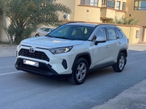 للبيع تويوتا RAV4 2019