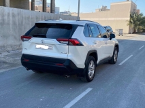 للبيع تويوتا RAV4 2019