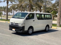 للبيع تويوتا Hiace 2013
