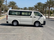 للبيع تويوتا Hiace 2013