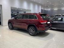للبيع جيب Grand Cherokee 2019