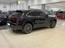 للبيع بورش Macan 2018