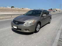 للبيع نيسان Altima 2011