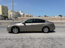 للبيع نيسان Altima 2011