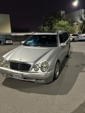 للبيع مرسيديس E class 2001