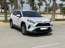 للبيع تويوتا RAV4 2023