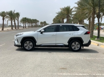 للبيع تويوتا RAV4 2023