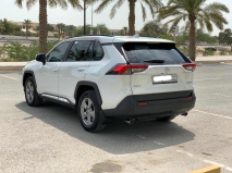 للبيع تويوتا RAV4 2023