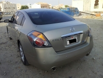 للبيع نيسان Altima 2010