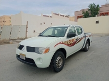 للبيع متسوبيشي L200 2008