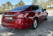 للبيع نيسان Altima 2013