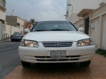 للبيع تويوتا camry 2001