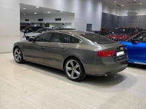للبيع أودي A5 2015