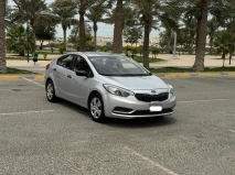 للبيع كيا Cerato 2015