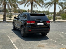 للبيع جيب Grand Cherokee 2019