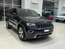 للبيع جيب Grand Cherokee 2015